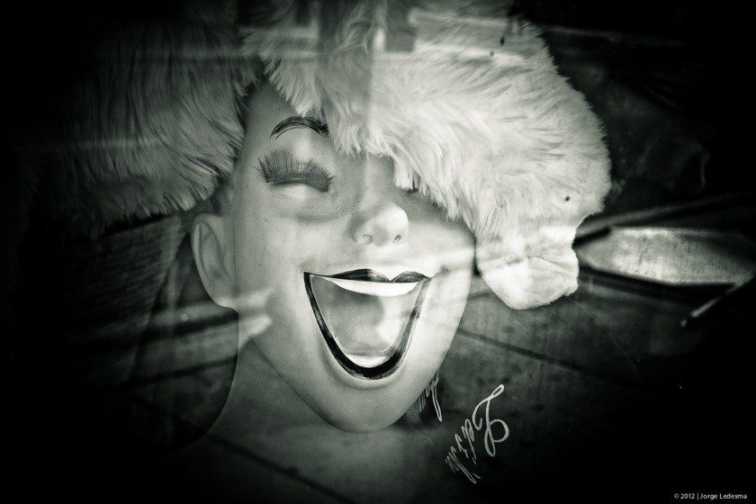 Laughing Lumix LX3, Leica D-Lux 4